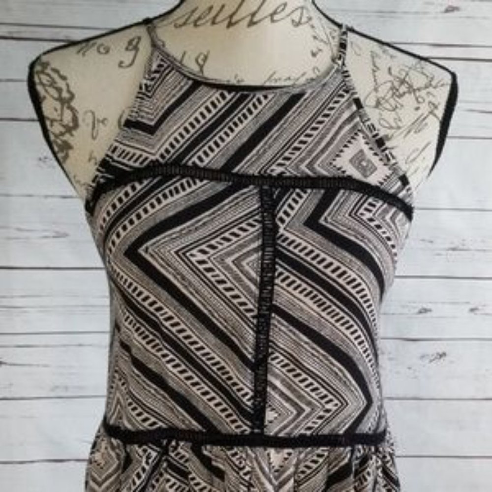 NWOT Xhilaration black/tan hankerchief dress - Picture 3 of 8